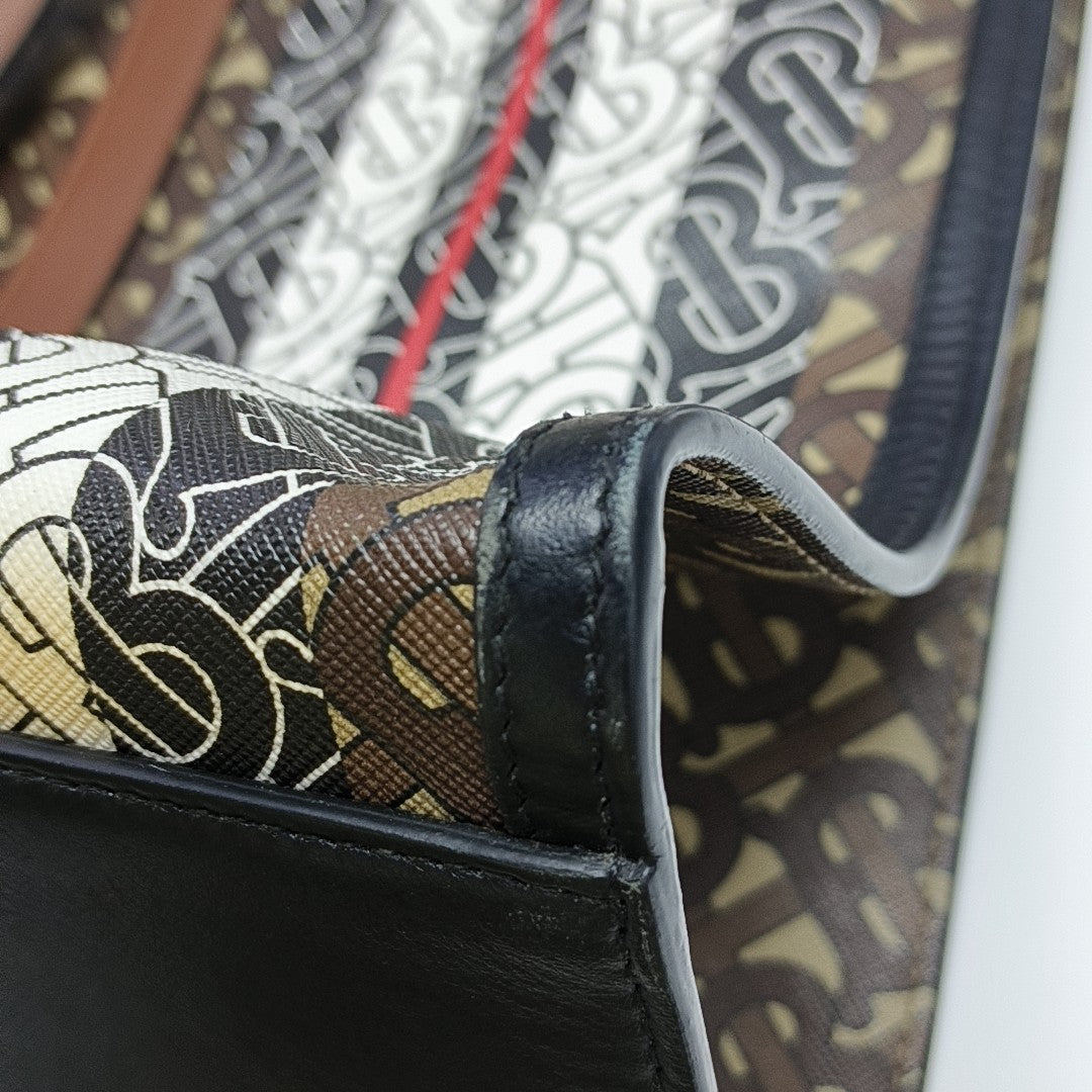 MONOGRAM Large Coated Canvas Brown