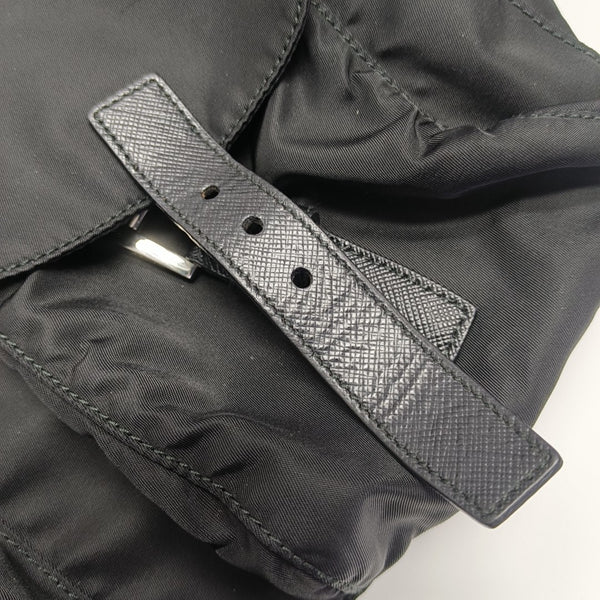 Re-Nylon Medium Nylon Black