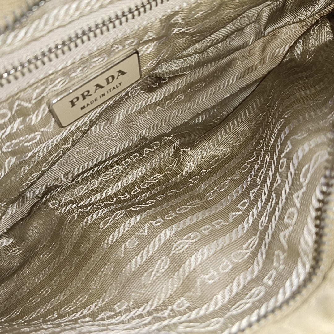 Nylon Beige