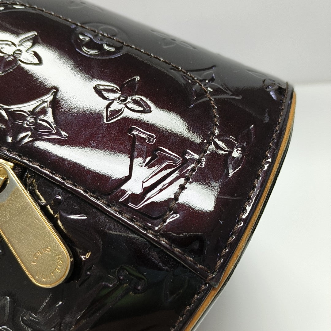 SUMMIT DRIVE Patent Leather Red