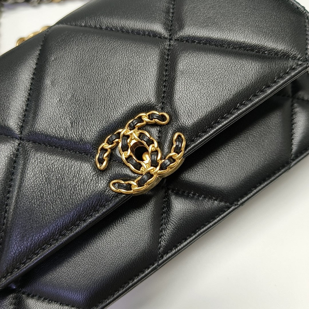 CHANEL 19 WOC Quilted Lambskin Gray