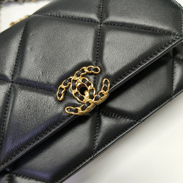CHANEL 19 WOC Quilted Lambskin Gray