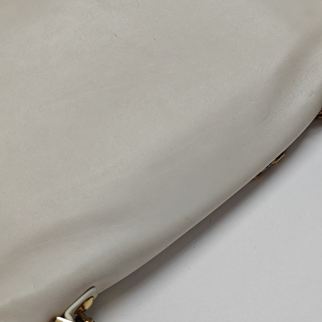 J'adior Calfskin White