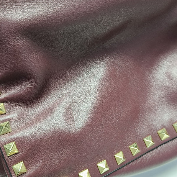 Rockstud Small Calfskin Red