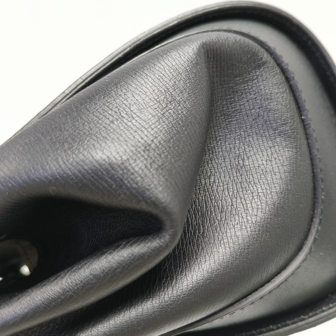 Calfskin Black