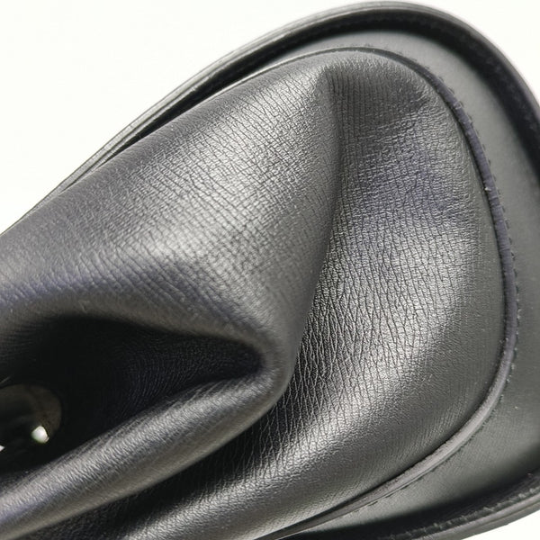 Calfskin Black