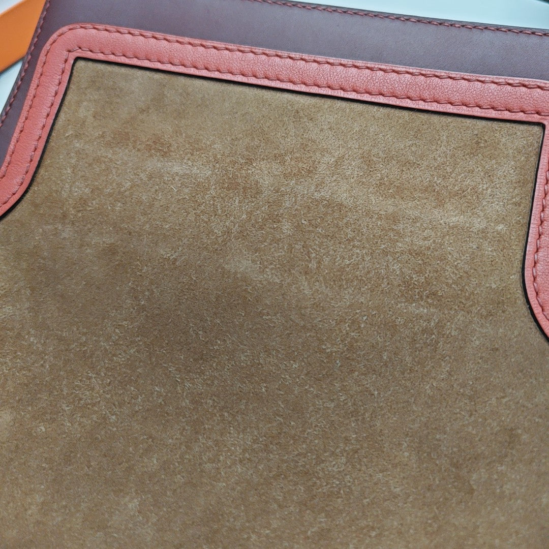 Roulis Suede Red