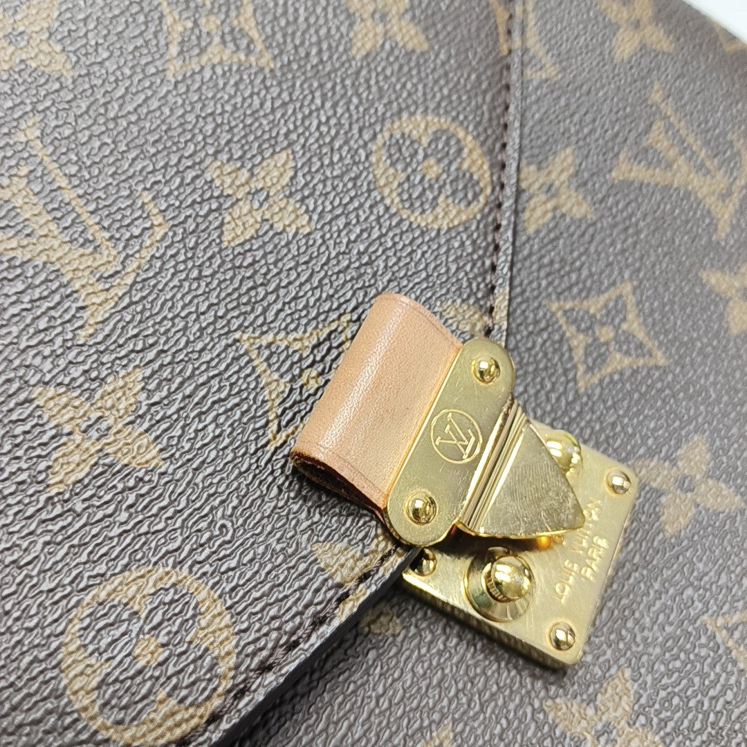 MÉTIS MM Monogram Coated Canvas Brown