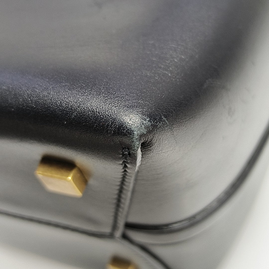 LE 37 Small Calfskin Black