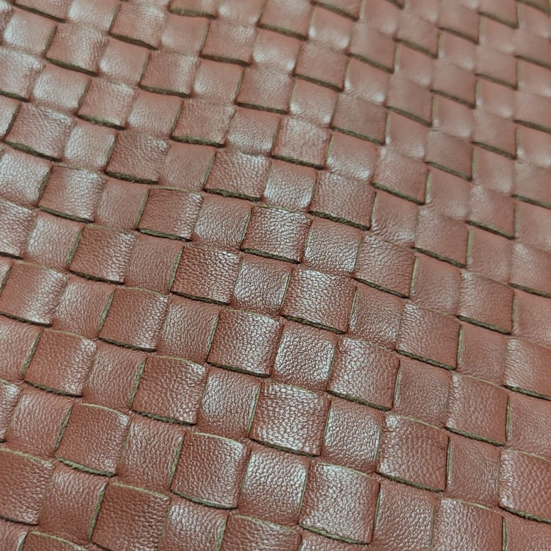Veneta Calfskin Red