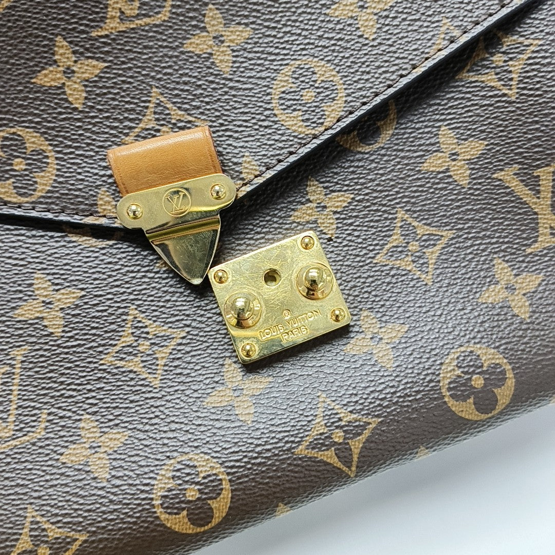 MÉTIS MM Monogram Coated Canvas Brown