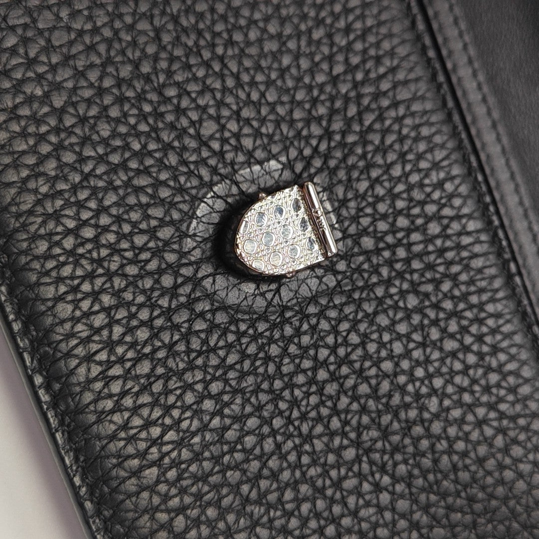 Diorama Small Calfskin Black