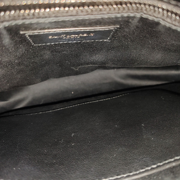 NIKI Medium Chevron Calfskin Black