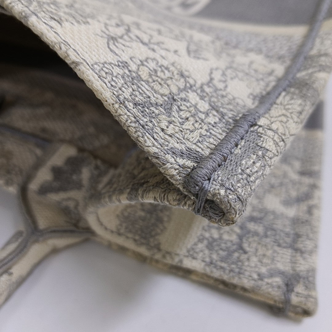 Book Tote Medium Canvas Gray
