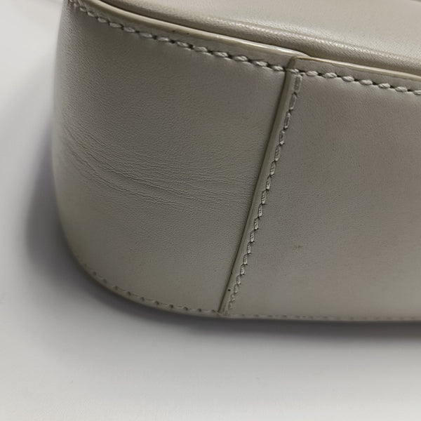 LE 5 À 7 Small Calfskin White