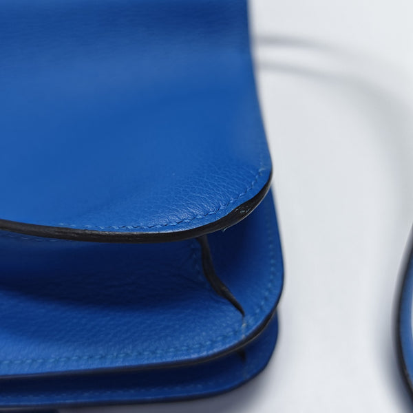 Constance 18 Evercolor Blue