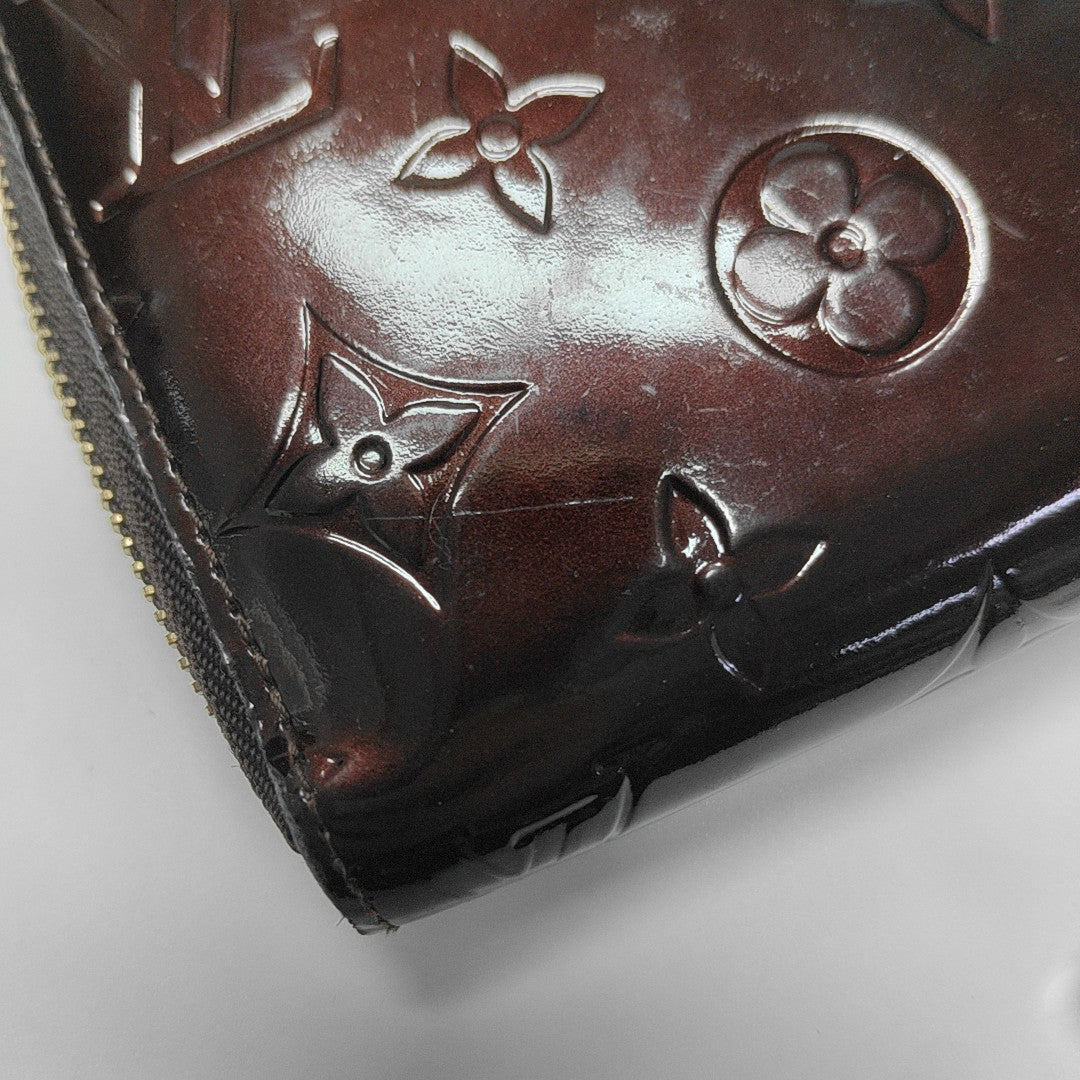 ZIPPY Patent Leather Red Wallet