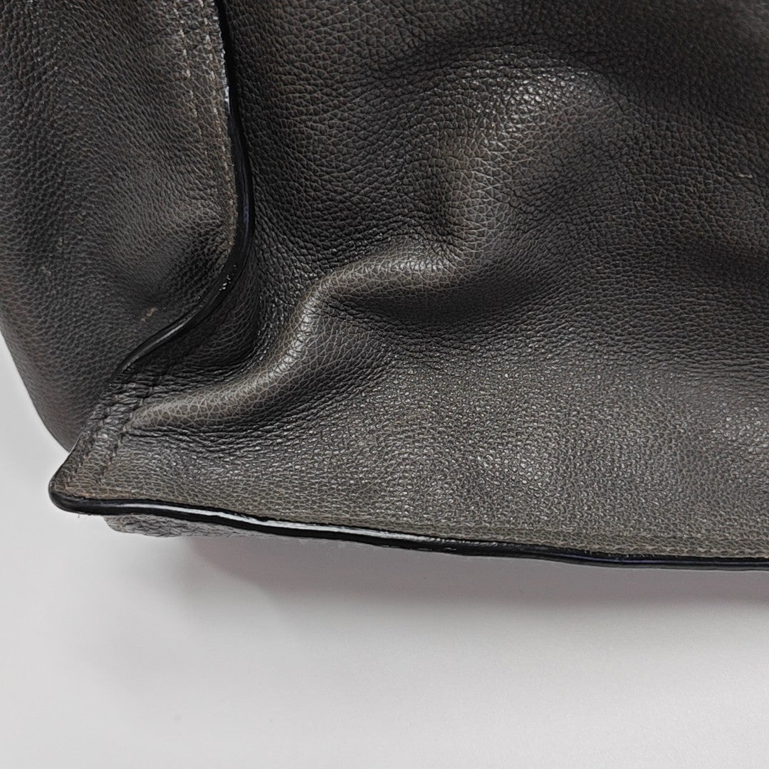 Etiquette Calfskin Gray