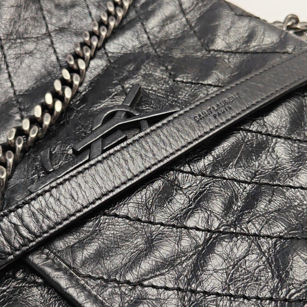 NIKI Large Chevron Calfskin Black