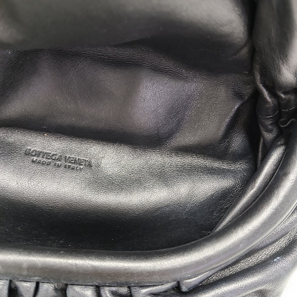 The Pouch Mini Calfskin Black