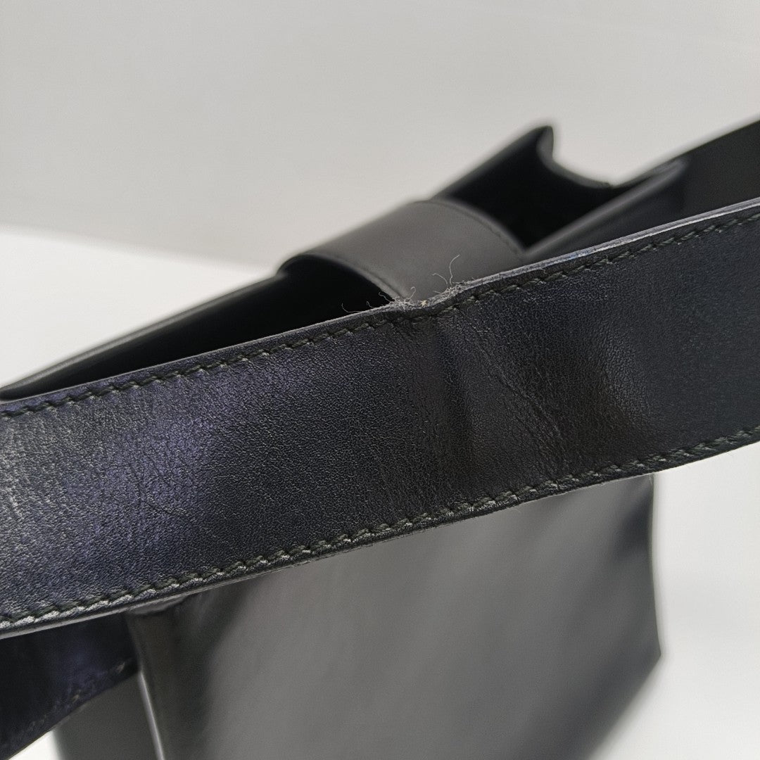Calfskin Tote Bag Black