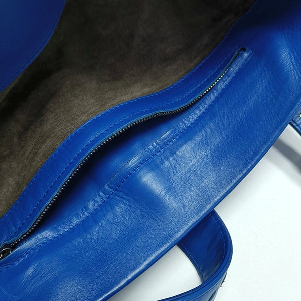 Authenticated pre-owned  Roma Calfskin Blue - Tote Bag at Looply