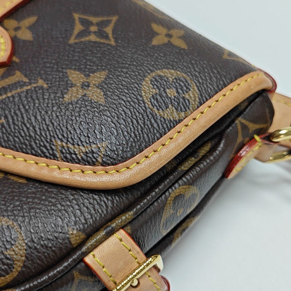 SAUMUR BB Monogram Coated Canvas Brown
