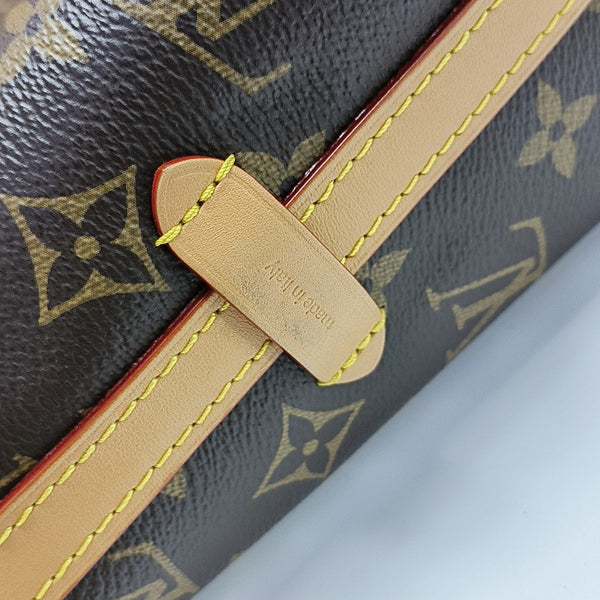 CARRYALL PM Monogram Coated Canvas Brown