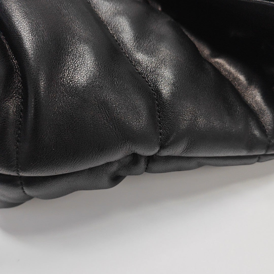 PUFFER Medium Chevron Lambskin Black