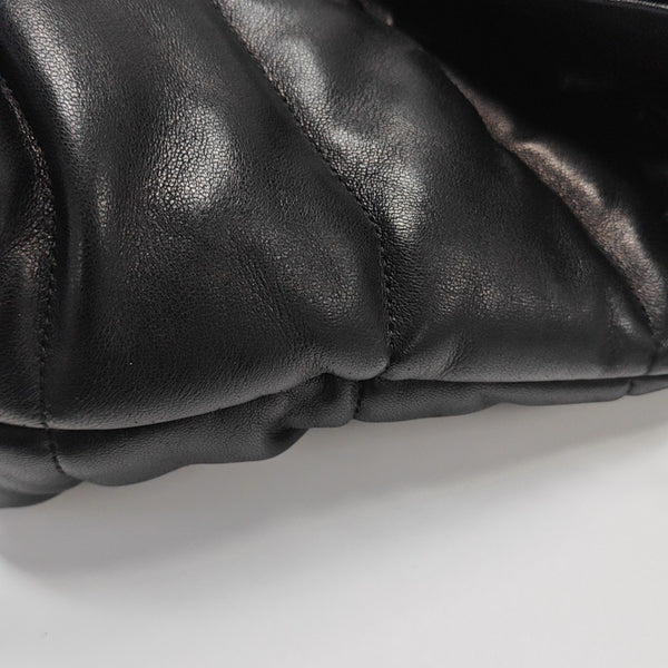 PUFFER Medium Chevron Lambskin Black