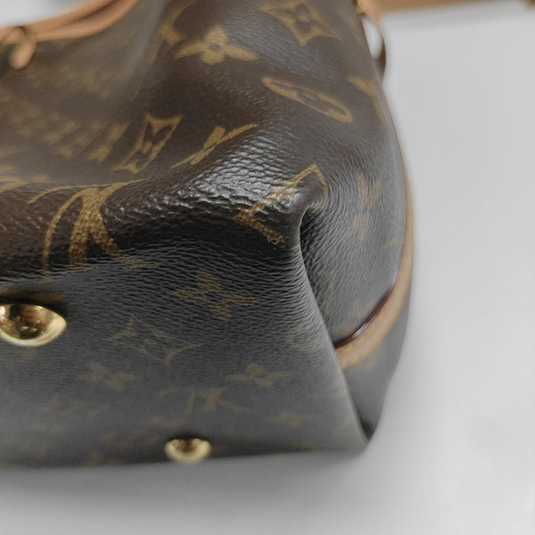 CARRYALL MM Monogram Coated Canvas Brown