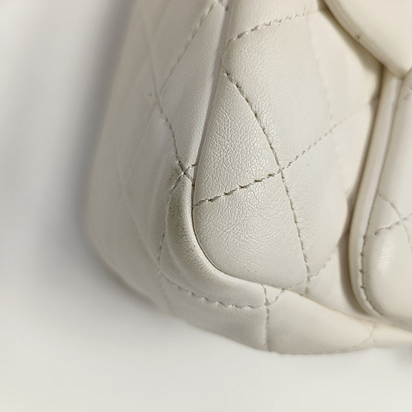 CLASSIC FLAP Mini Quilted Lambskin White