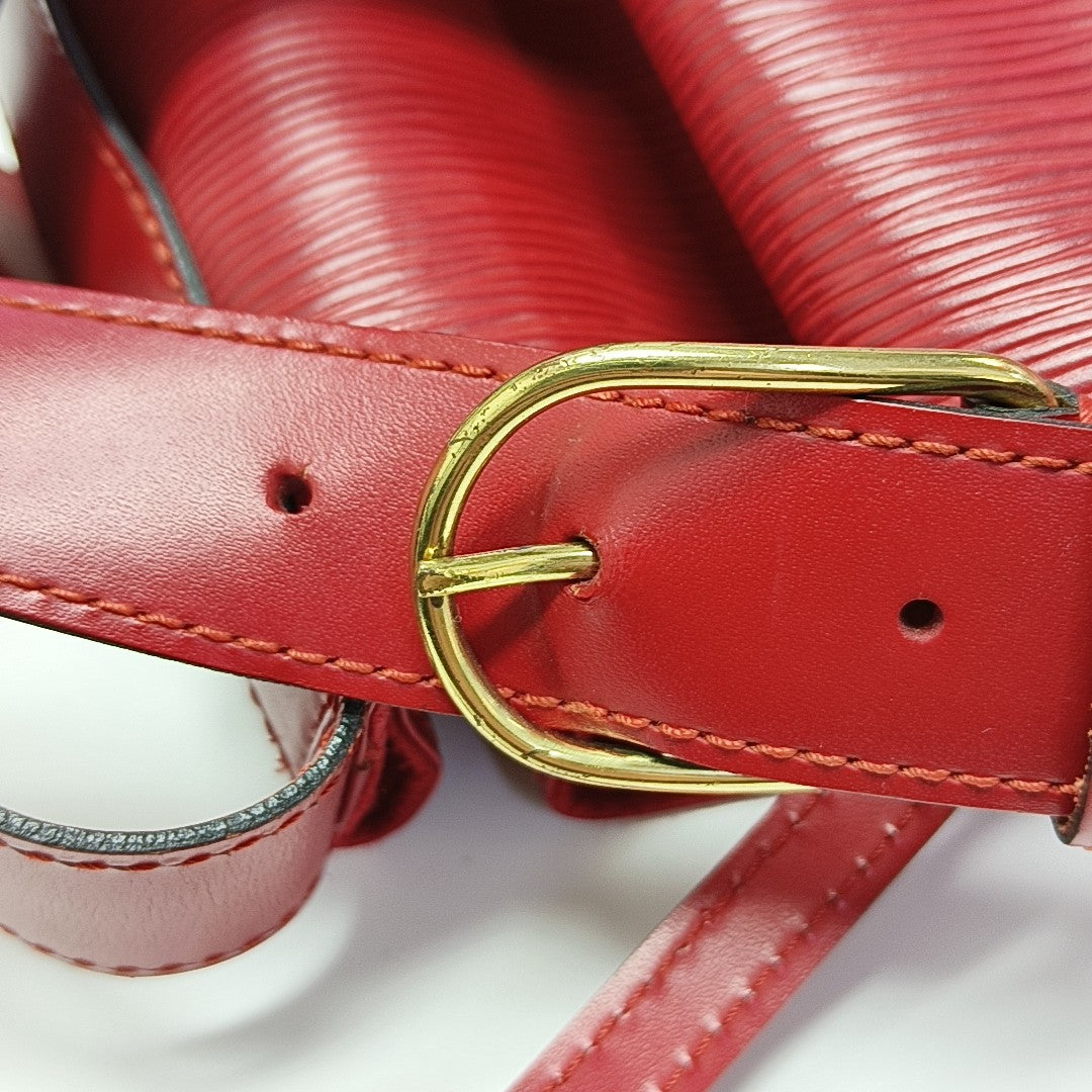 D'EPAULE Epi Red