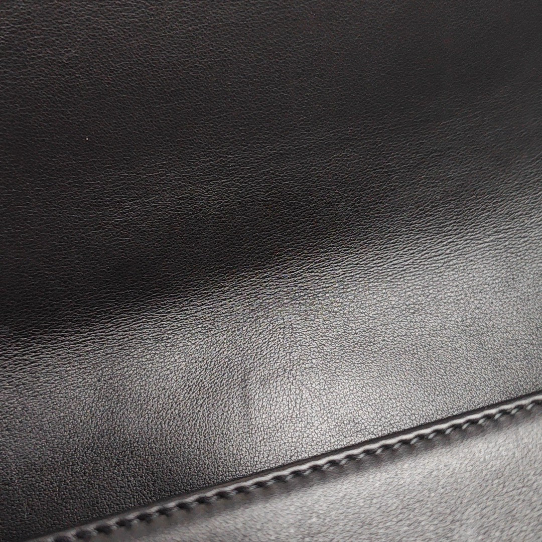 BOY CHANEL Medium Quilted Calfskin Black