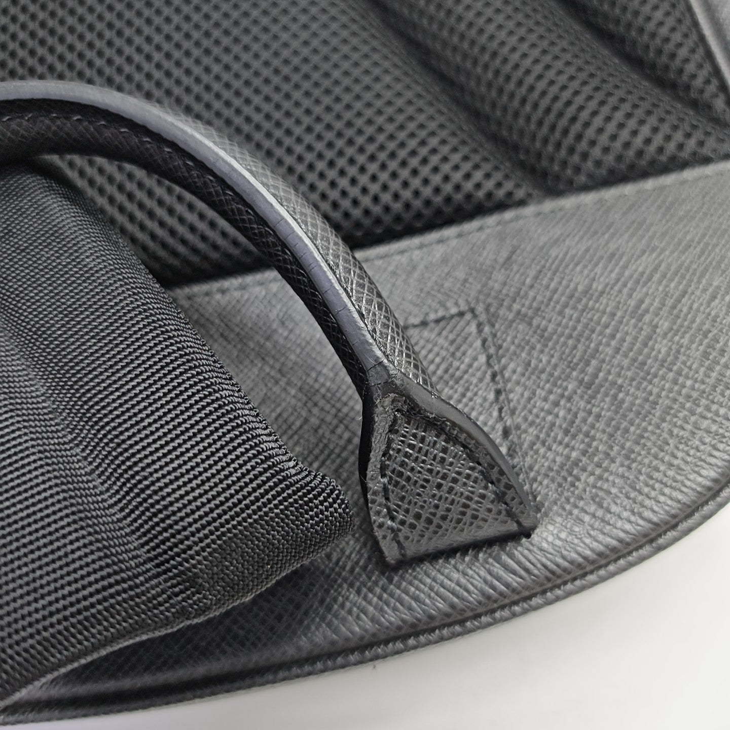 GRIGORI Calfskin Black