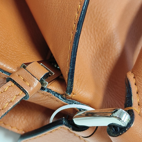 Puzzle Medium Calfskin Orange