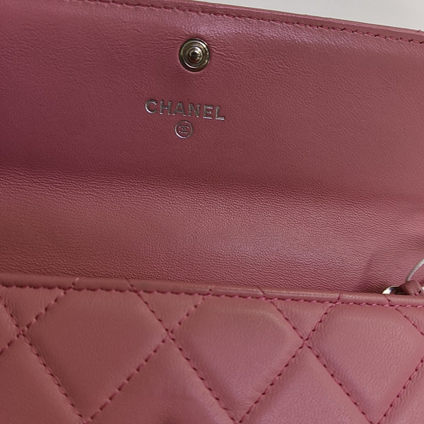 Quilted Lambskin Wallet Pink
