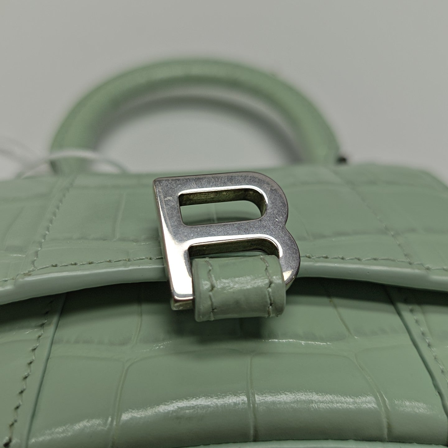 Hourglass Mini Calfskin Green
