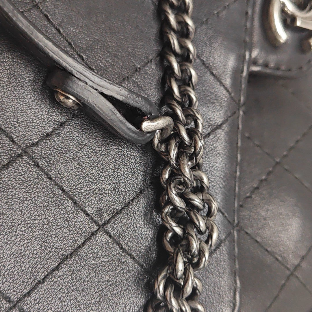 Quilted Calfskin Shoulder Bag Black