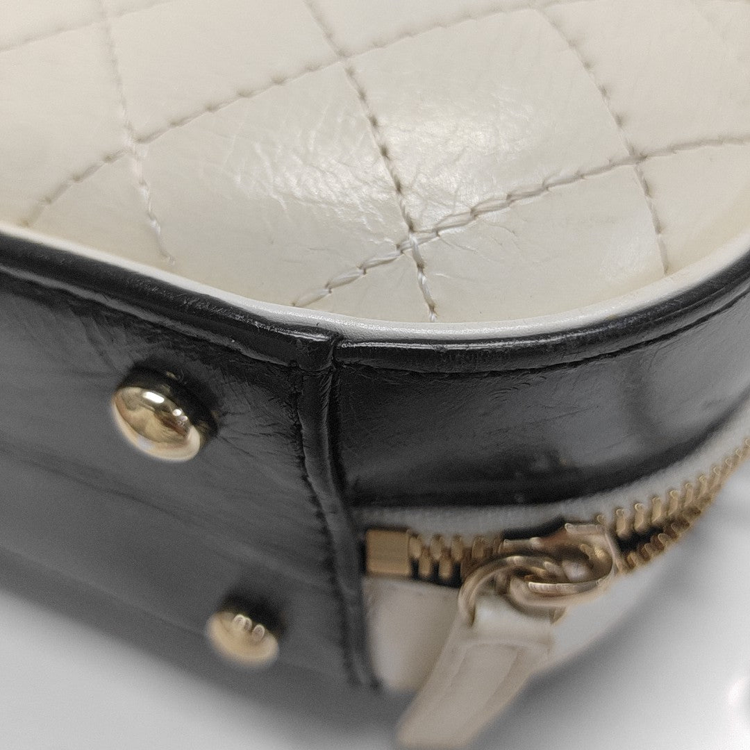 Quilted Calfskin White