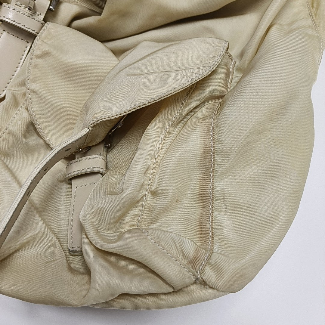 Re-Nylon Medium Nylon Beige