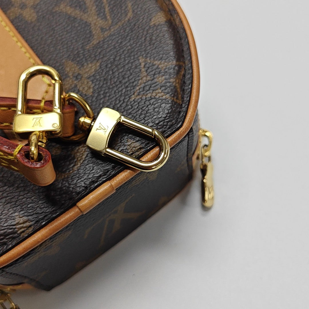 BOITE CHAPEAU Mini Monogram Coated Canvas Brown