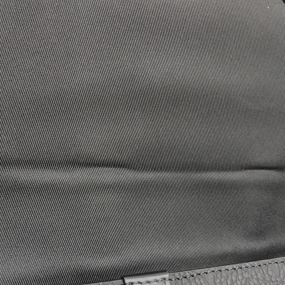 TRUNK PM Calfskin Black