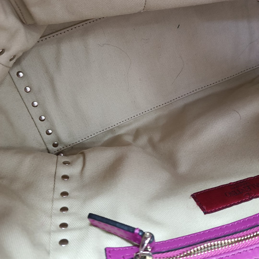 Rockstud Calfskin Red