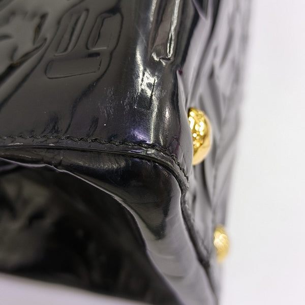 Calfskin Shoulder Bag Black