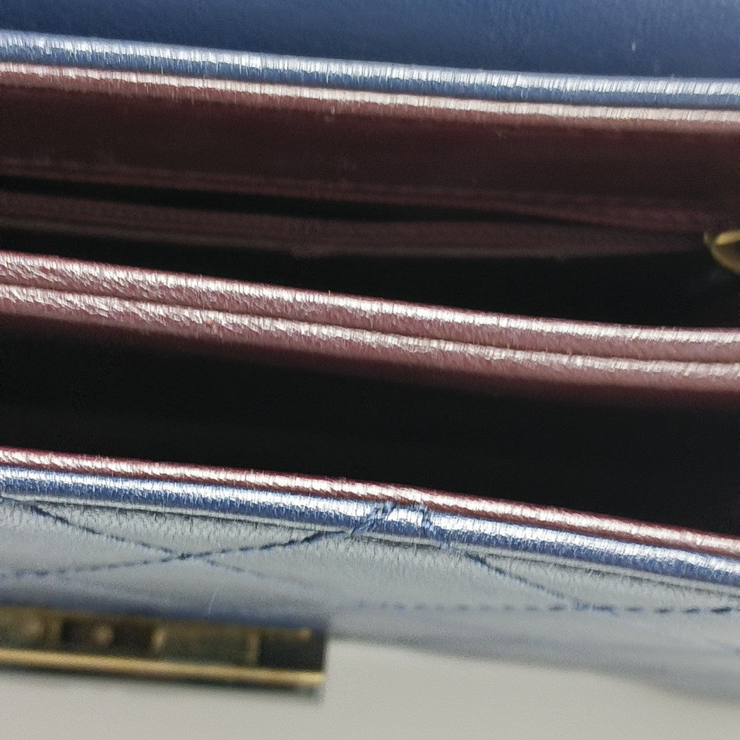 BEAUTY LOCK Quilted Lambskin Blue
