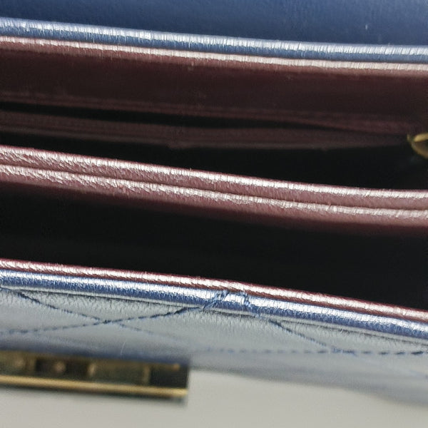 BEAUTY LOCK Quilted Lambskin Blue