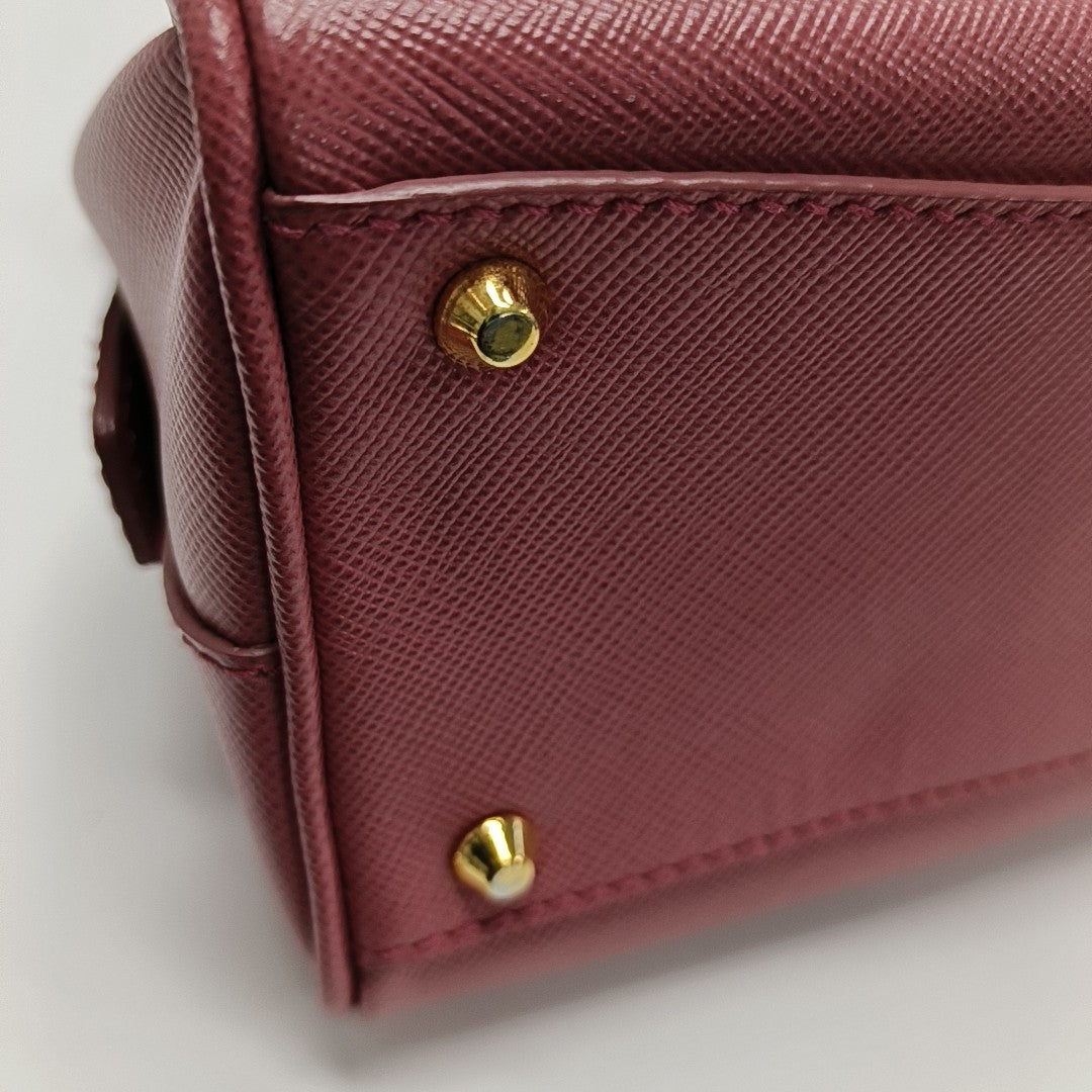 Saffiano Calfskin Shoulder Bag Pink