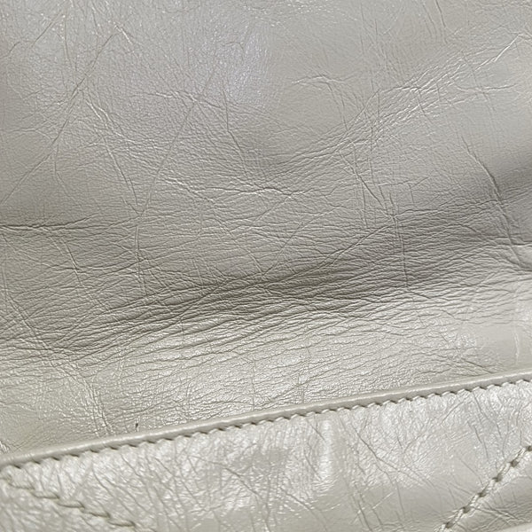 NIKI Small Chevron Calfskin Gray