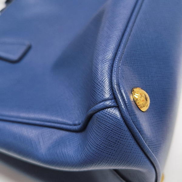Galleria Extra Large Saffiano Calfskin Blue